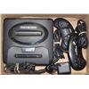 Image 1 : BOX W/SEGA GENESIS CONSOLE W/2