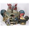 Image 1 : BOX OF ESTATE PORCELAIN CHICKEN ORNAMENTS 2 LRG