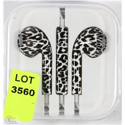 NEW EARPHONES FOR iPHONE/iPOD