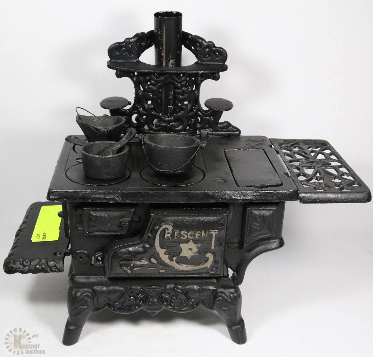 MINI CAST IRON STOVE Kastner Auctions