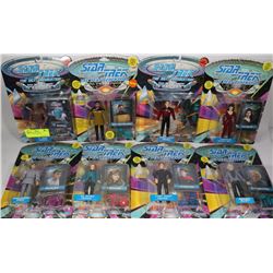 8 STAR TREK FIGURINES