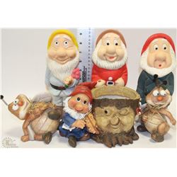FLAT OF GARDEN GNOMES & OTHER GARDEN ORNAMENTS