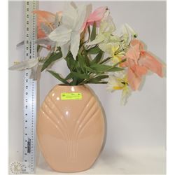 LARGE PEACH COLOURED VASE WITH FLOWERS