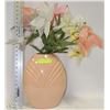 Image 1 : LARGE PEACH COLOURED VASE WITH FLOWERS