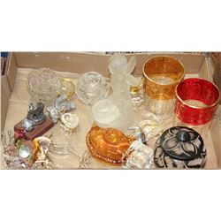 FLAT WITH ASSORTED ART GLASS INLCUDING ANGLE,HORSE
