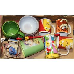 FLAT OF DISNEY COLLECTIBLES