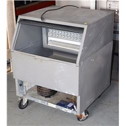 SCOTTSMAN ICE MACHINE