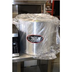 BRAND NEW ROYAL 80ML POT WITH LID