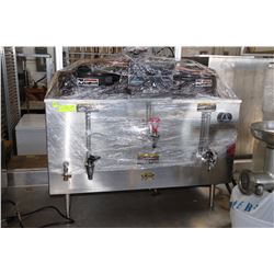 COMMERCIAL COFFEE MAKER