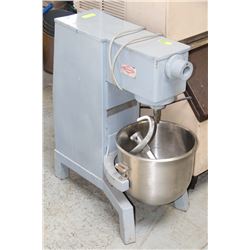 20 QUART DOUGH MIXER