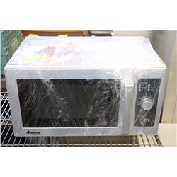 AMANA COMMERCIAL MICROWAVE