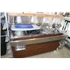 Image 1 : HEATED SERVING STATION