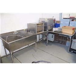 HOBART COMMERCIAL DISHWASHER WITH 2 RUNOFFS