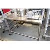 Image 1 : STAINLESS STEEL TABLE