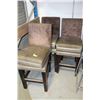 Image 1 : 3 SWIVEL BAR STOOLS