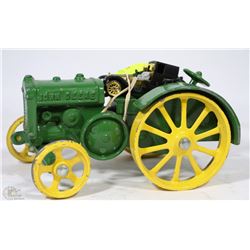 JOHN DEERE DIE CAST TRACTOR WITH MINI REPLICA