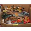 Image 1 : LARGE LOT OF NEW AND USED SEASONAL WREATHS