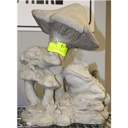 NEW CONCRETE MUSHROOM WITH TWO FROGS