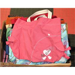 BOX OF 20 NEW SUMMER HAND BAGS/ TOTE BAGS