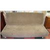 Image 1 : FUTON
