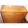 Image 1 : WOOD 2 DRAWER FILING CABINET