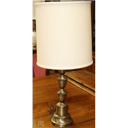 LAMP WITH LARGE SHADE