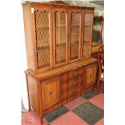 WOOD BUFFET AND HUTCH WITH TABLE AND 6 CHAIRS