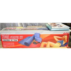 YOGA STARTER MATT WITH BOOKS