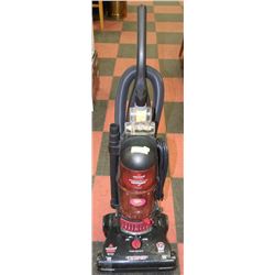 BISSEL POWERFORCE TURBO EASY EMPTY BAGLESS