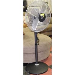 GENERAL ELECTRIC 3 SPEED FLOOR FLAN