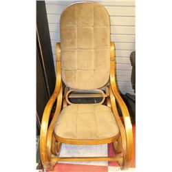 ROCKING CHAIR