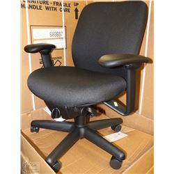 NEW ADJUSTABLE BLACK OFFICE CHAIR