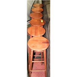 6 STOOLS
