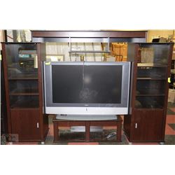 4 PIECE ENTERTAINMENT CENTRE