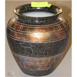 CRACKLE FINISH GREEN & GOLD DECORATIVE VASE