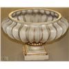 Image 1 : NEW IVORY CENTERPIECE