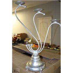 CONTEMPORARY TRIPLE CANDLE HOLDER