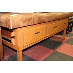 MASSAGE TABLE WITH 3 OAK DRAWERS