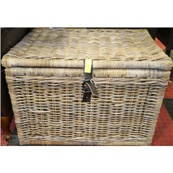 ESTATE WICKER TRUNK