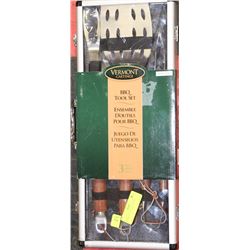 BARBECUE TOOL SET IN CASE