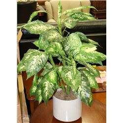 ARTIFICIAL TABLE PLANT