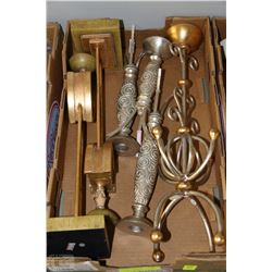 LOT OF 6 CANDLE HOLDERS ALL MATCHING DECOR