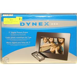 NEW DYNEX 7" DIGITAL PICTURE FRAME NEW IN BOX