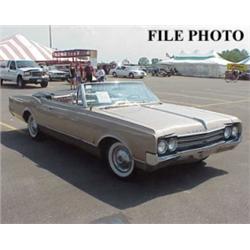 1965 OLDSMOBILE DYNAMIC 88