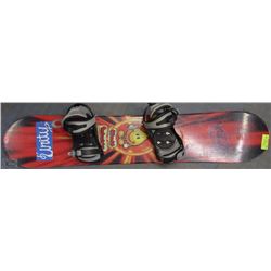 WORLD INDUSTRIES JUNIOR SNOWBOARD WITH FIREFLY