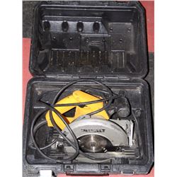 DEWALT CIRCULAR SAW IN CASE