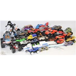 FLAT OF HOTWHEELS,MONSTER TRUCKS, REAL TOY & MORE