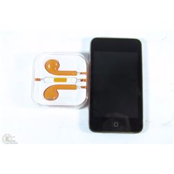 32GB IPOD TOUCH W/NEW EARBUD HEADPHONES