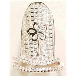 #8-STERLING SILVER CUBIC ZIRCONIA FLOWER DESIGN