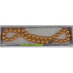 #32-12mm SEASHELL PEARL BRACELET - PEACH